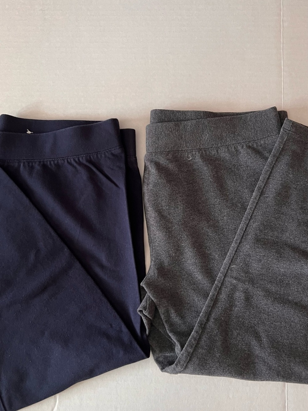 Style & Co. Deep Navy  and grey Pull-On capri Leggings